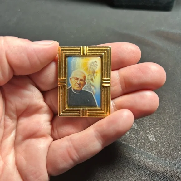 VTG Blessed James Alberione Gold Framed Religious Portrait Magnet - Picture 4 of 4